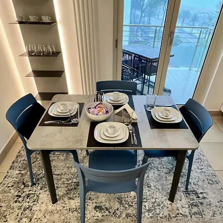 Roseto Marina Lungomare Apartament