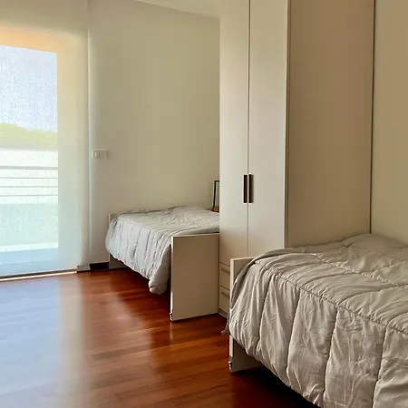 Roseto Marina Lungomare Apartament *