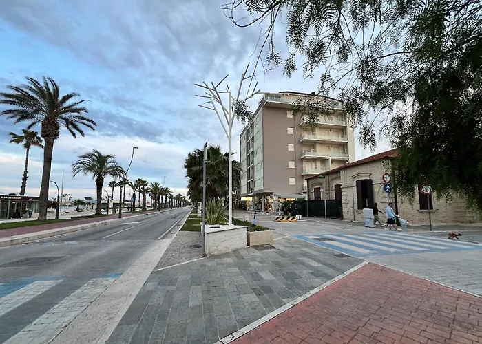 Roseto Marina Lungomare *